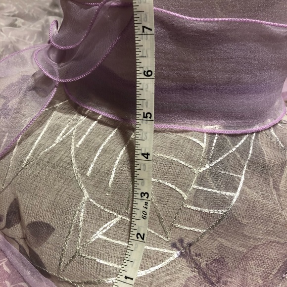 Purple fancy hat - Picture 10 of 11